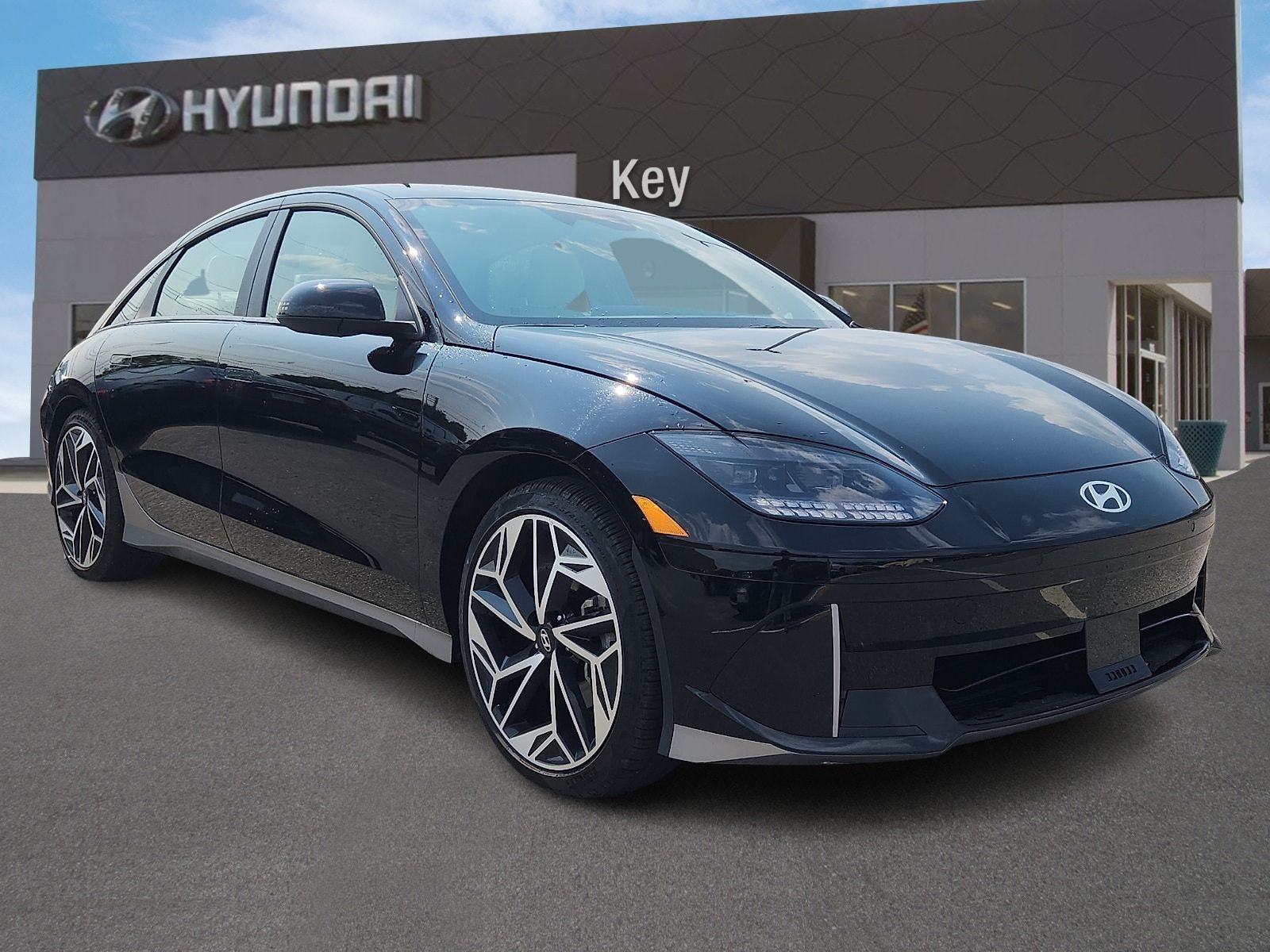 2023 Hyundai IONIQ 6 SEL - Photo 1