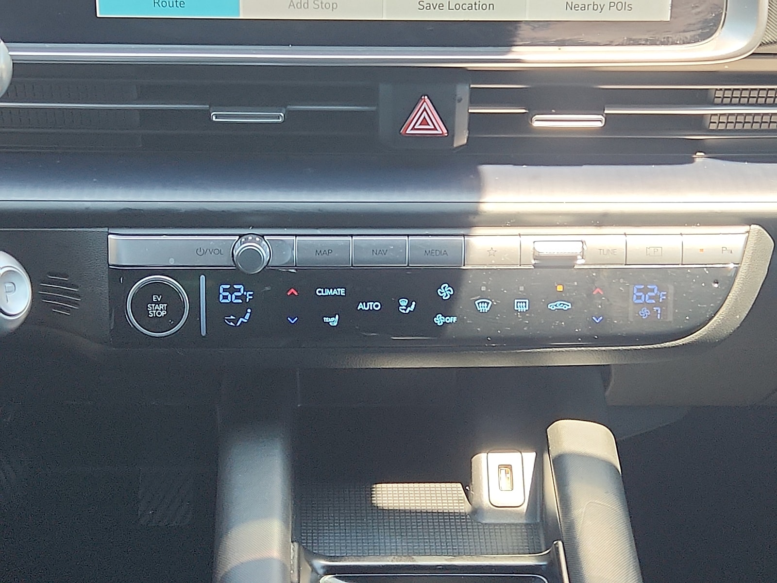 2025 Hyundai IONIQ 6 SE - Photo 17