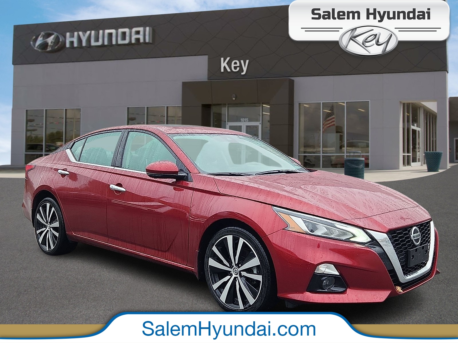 2021 Nissan Altima Platinum's photo