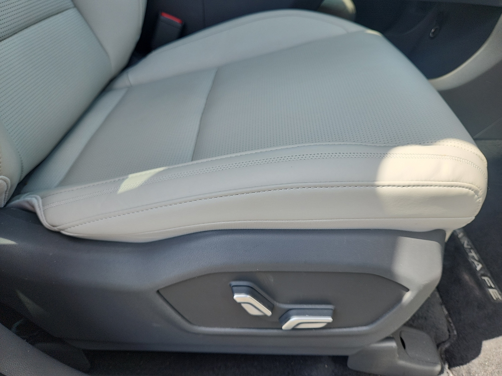 2025 Hyundai Santa Fe Calligraphy - Photo 36