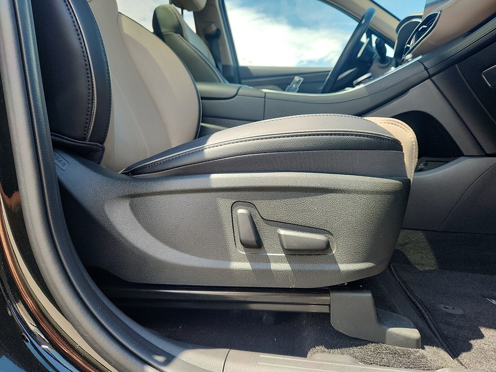 2023 Hyundai Santa Fe Limited HEV - Photo 34