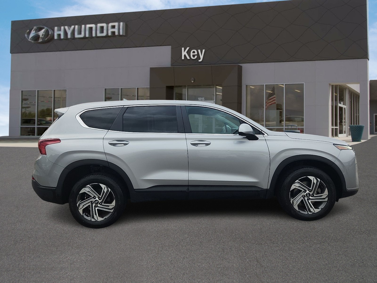 2023 Hyundai Santa Fe SE - Photo 3