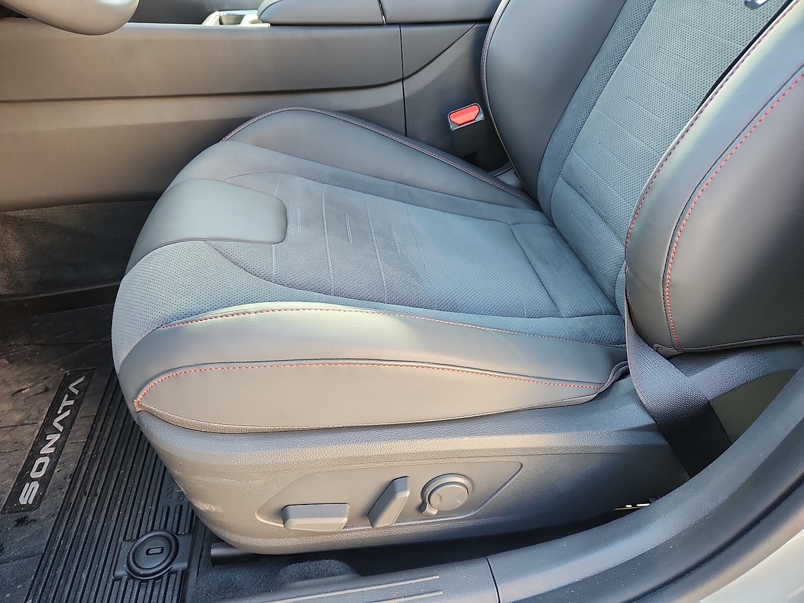 2026 Hyundai Sonata N Line - Photo 24