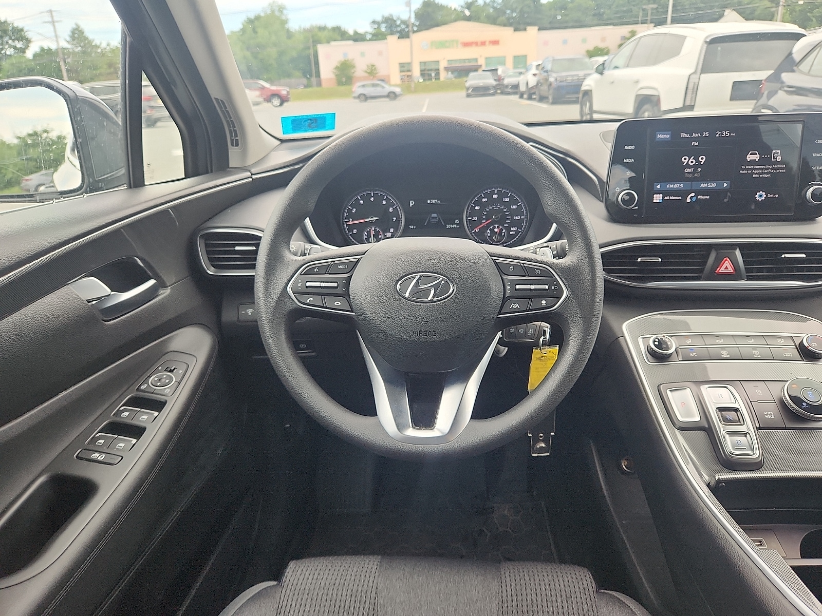 2023 Hyundai Santa Fe SE - Photo 10