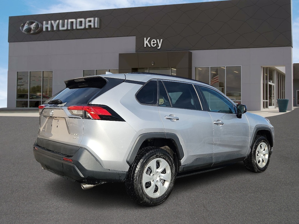Used 2020 Toyota RAV4 LE SUV