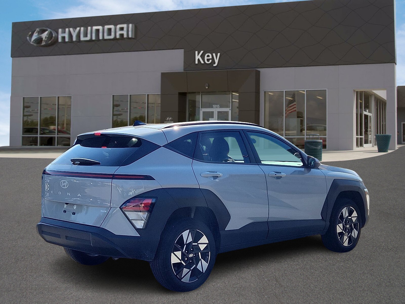 2024 Hyundai Kona SEL photo 2