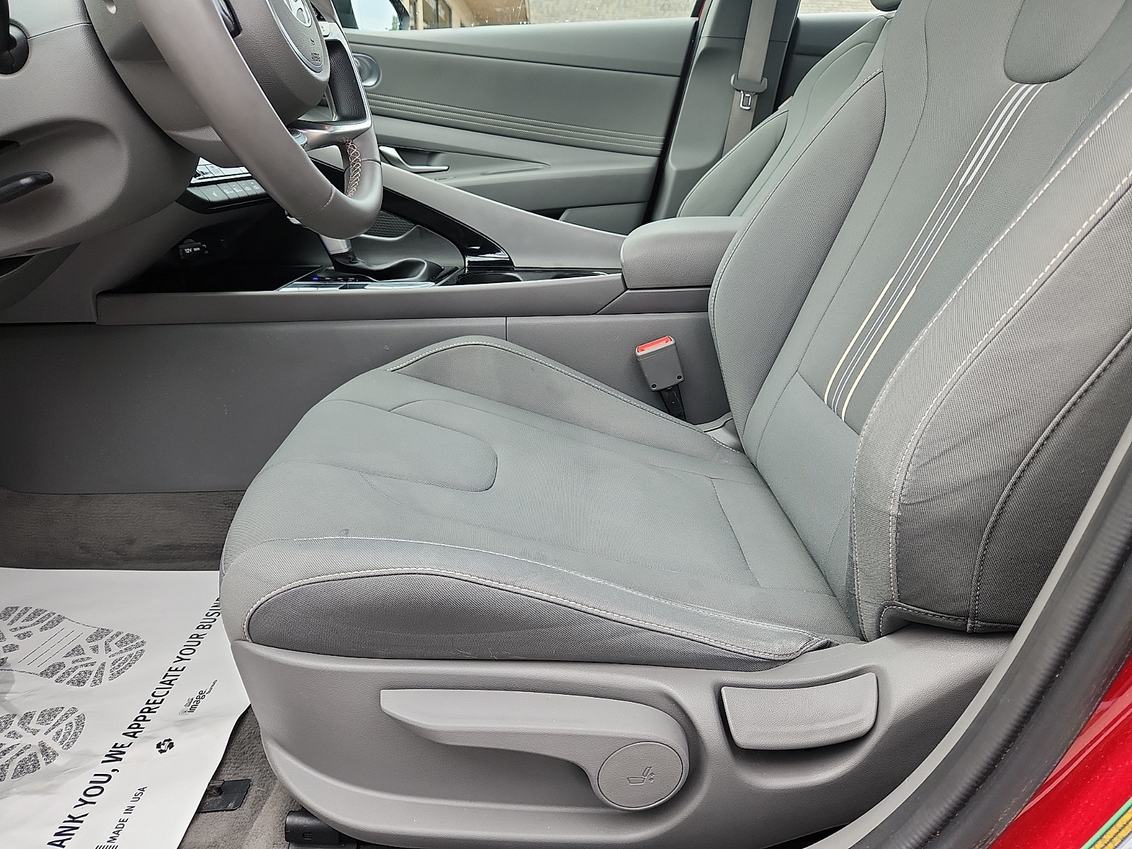 2024 Hyundai Elantra SEL - Photo 24