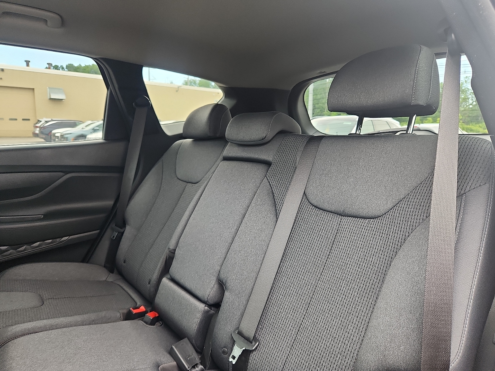 2023 Hyundai Santa Fe SE - Photo 25