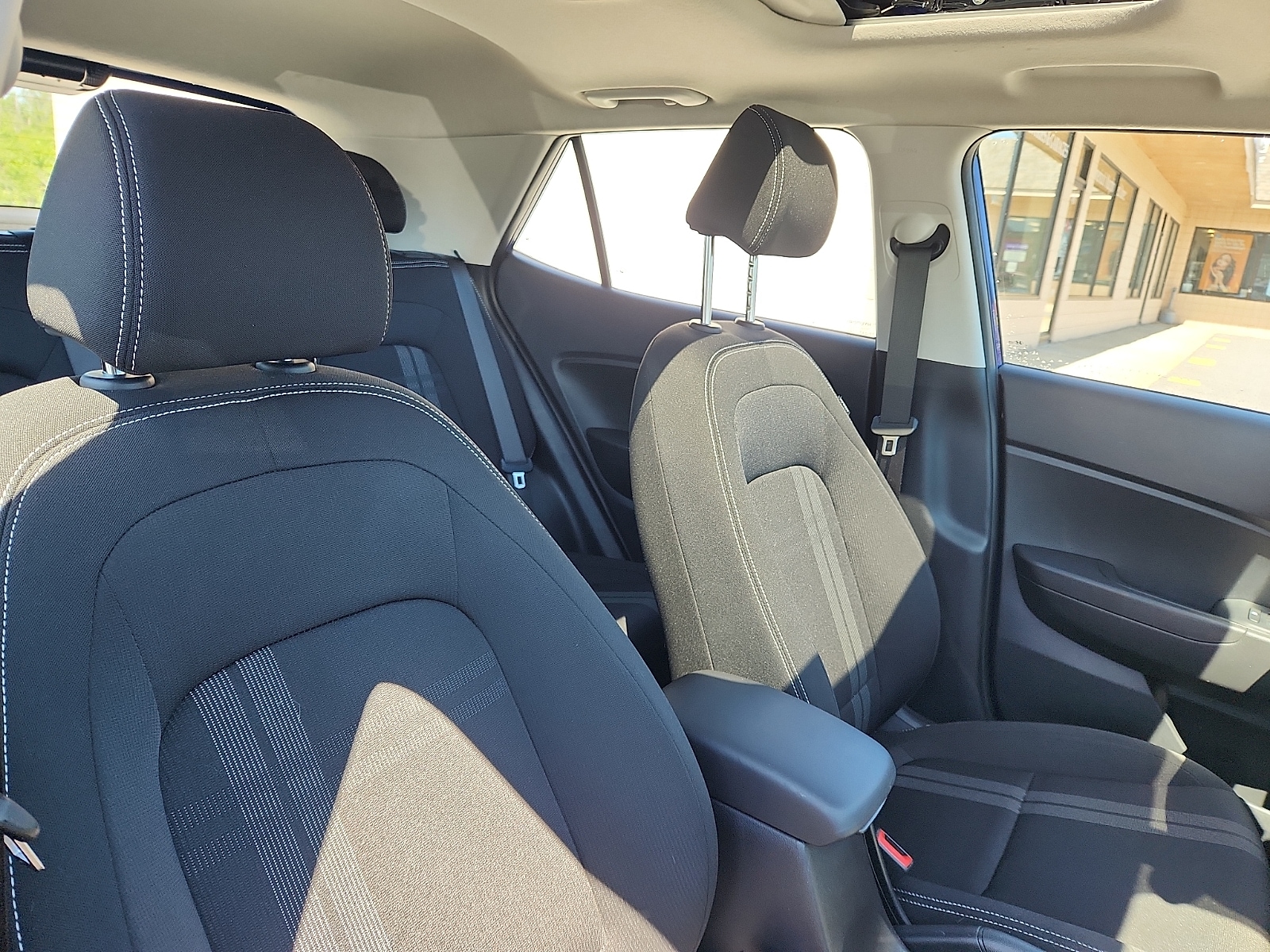 2023 Hyundai Venue SEL - Photo 33