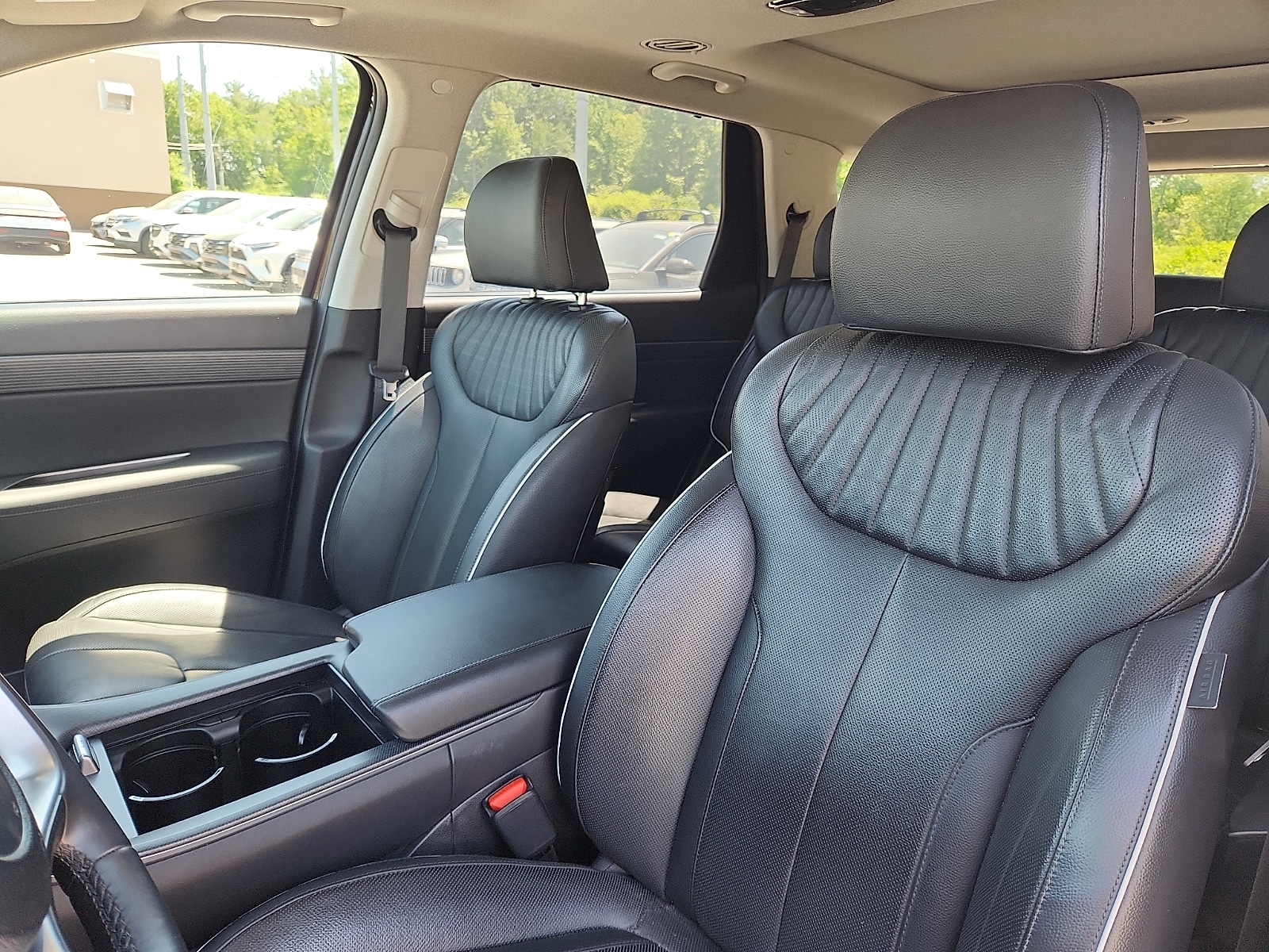 2023 Hyundai Palisade Limited - Photo 24