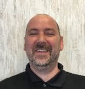 Staff member Gary Peters from ID_fb1e388d63cb