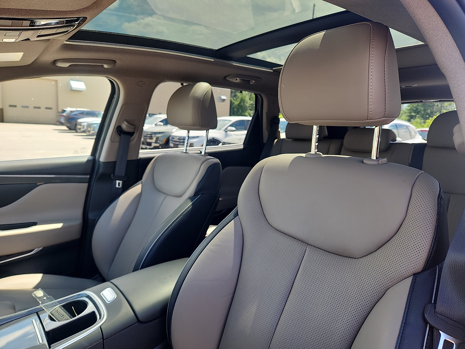 2023 Hyundai Santa Fe Limited HEV - Photo 23