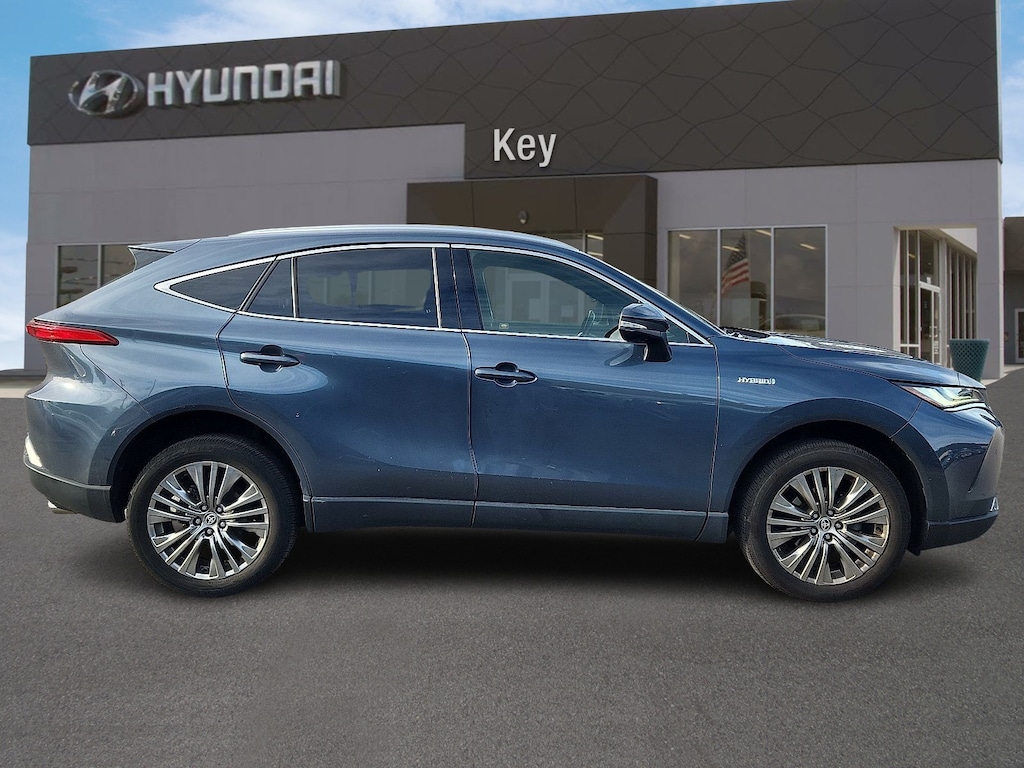 Used 2021 Toyota Venza SUV