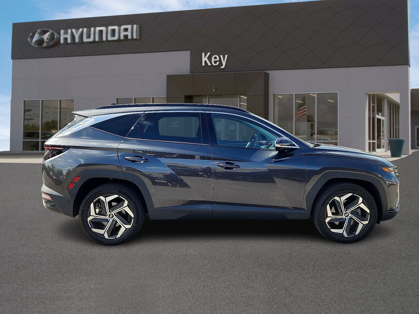2022 Hyundai Tucson Limited Sport photo 2
