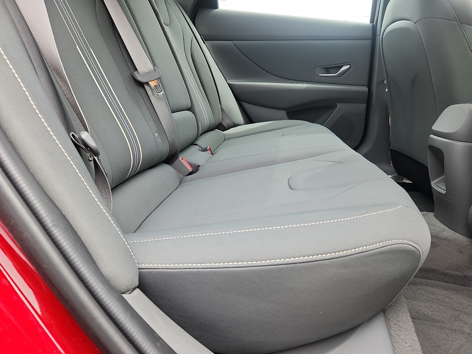 2024 Hyundai Elantra SEL - Photo 31
