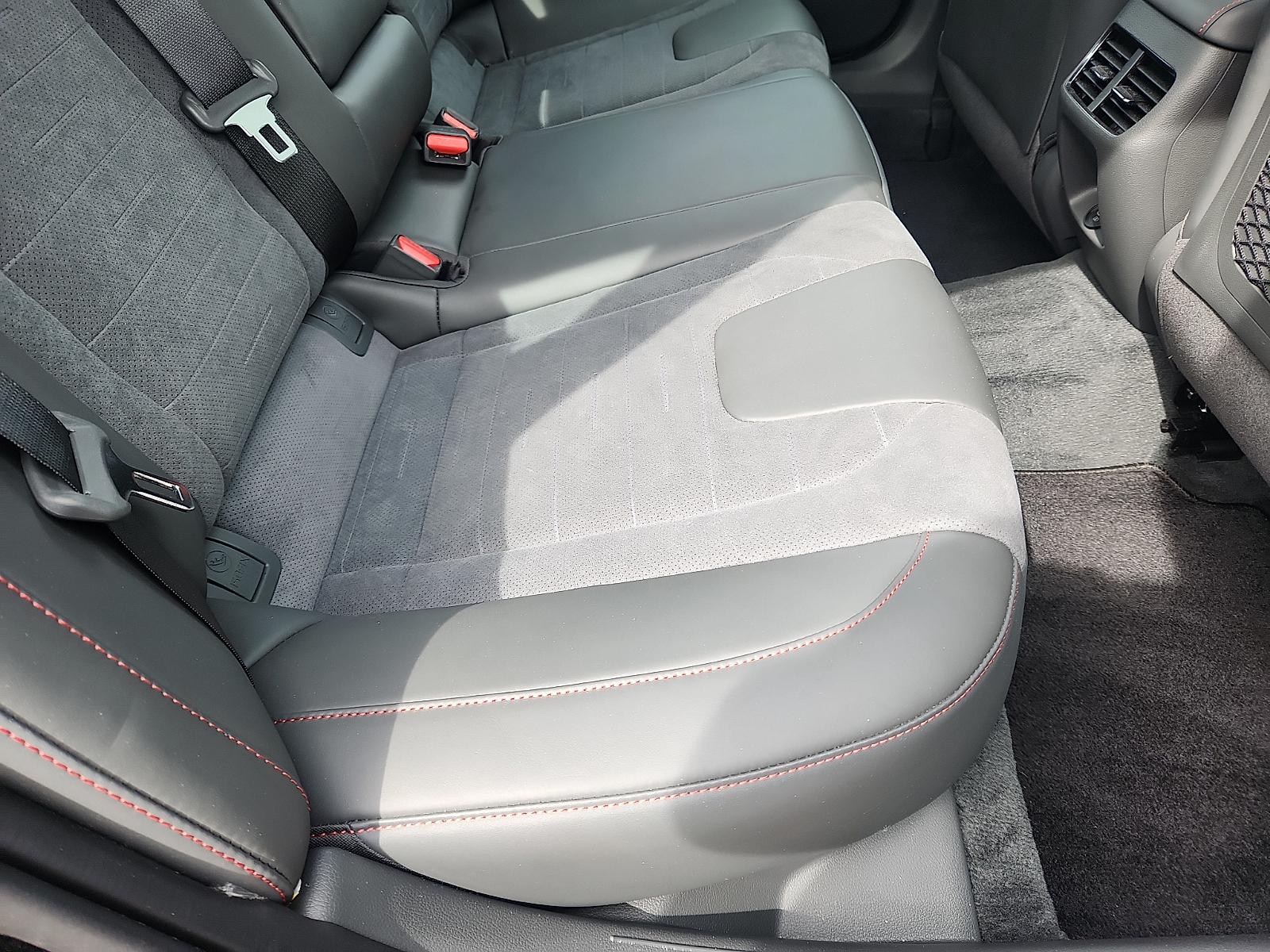 2023 Hyundai Sonata N Line - Photo 29