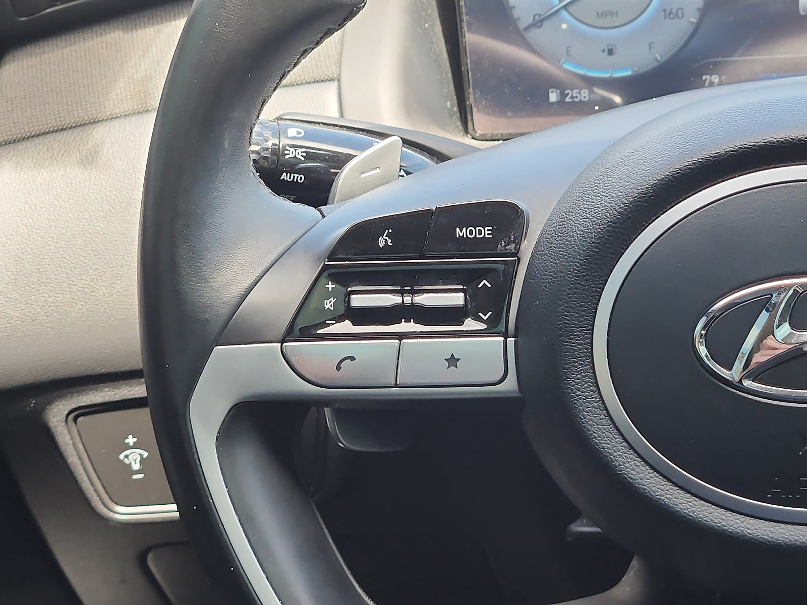2023 Hyundai Tucson Limited - Photo 15