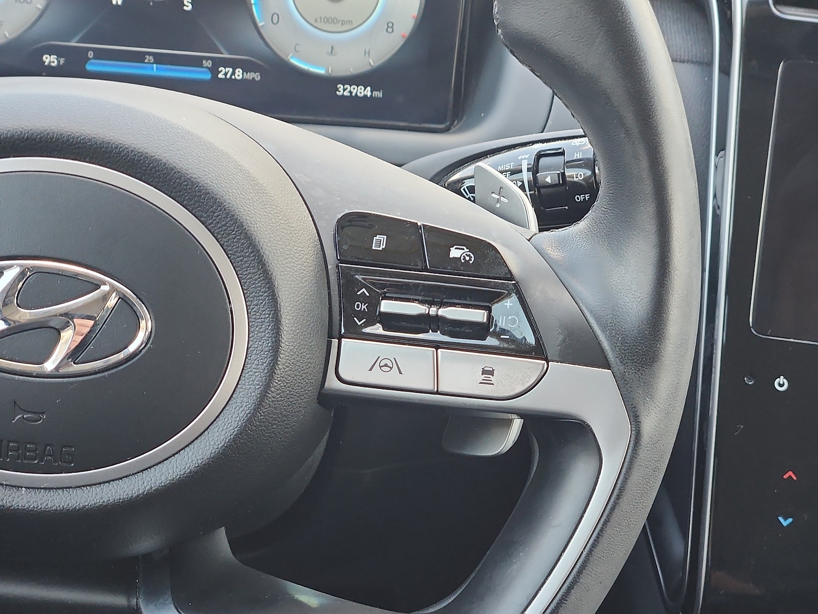 2023 Hyundai Tucson Limited - Photo 16