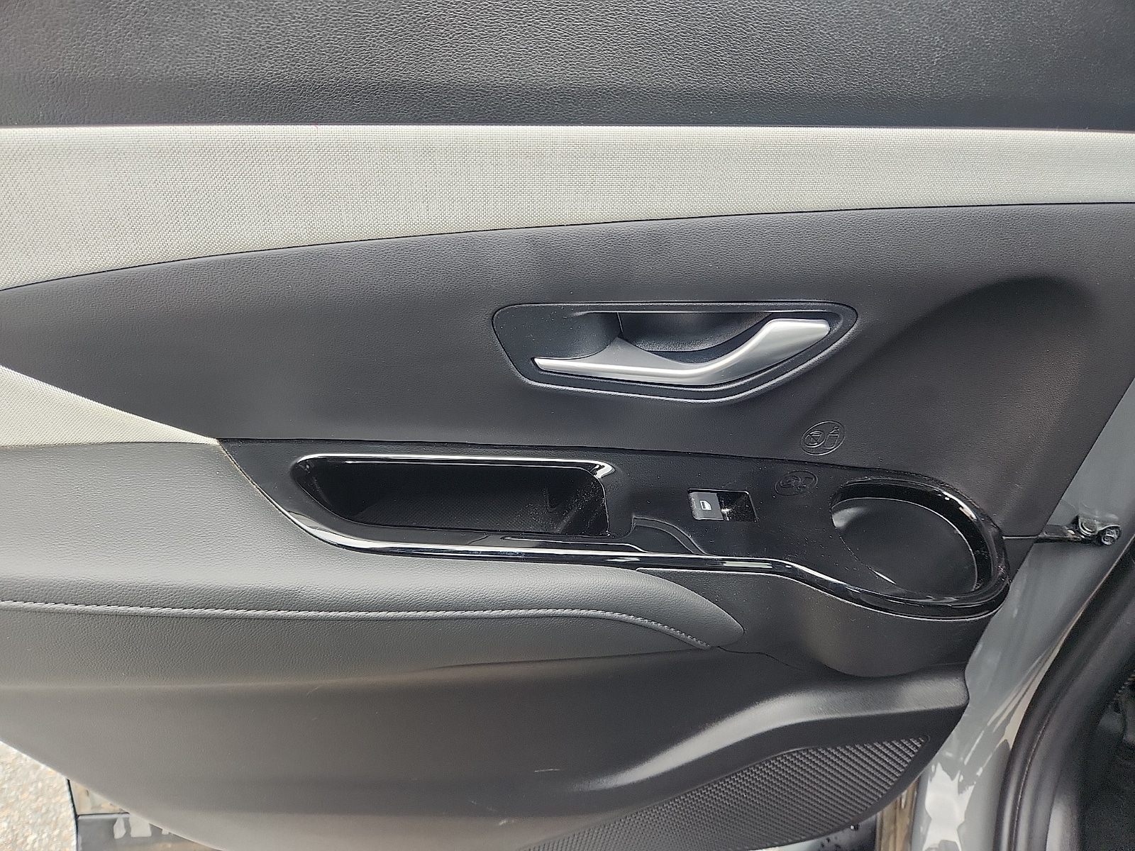 2025 Hyundai Santa Cruz Limited - Photo 26