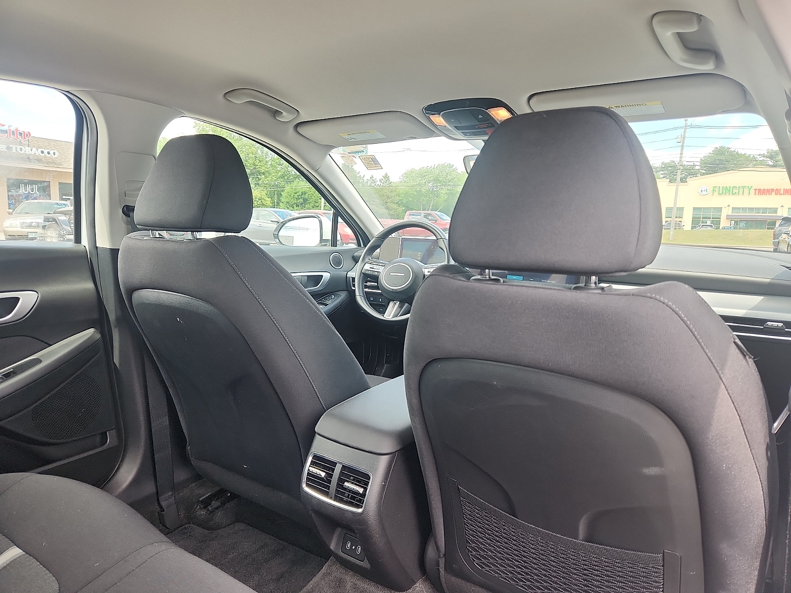 2025 Hyundai Sonata Hybrid SEL - Photo 28