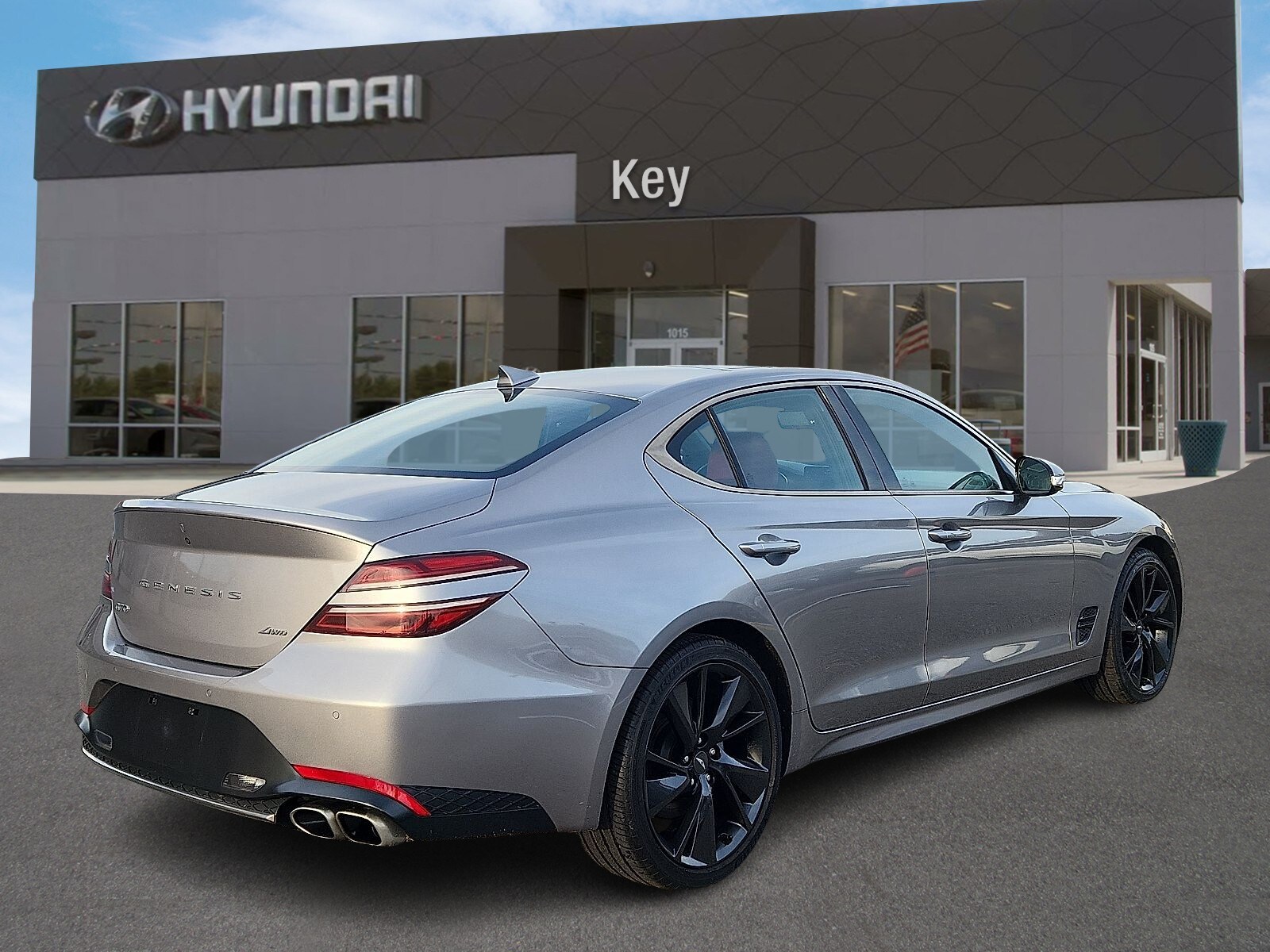 2023 Genesis G70 2.0T Sport Prestige photo 3