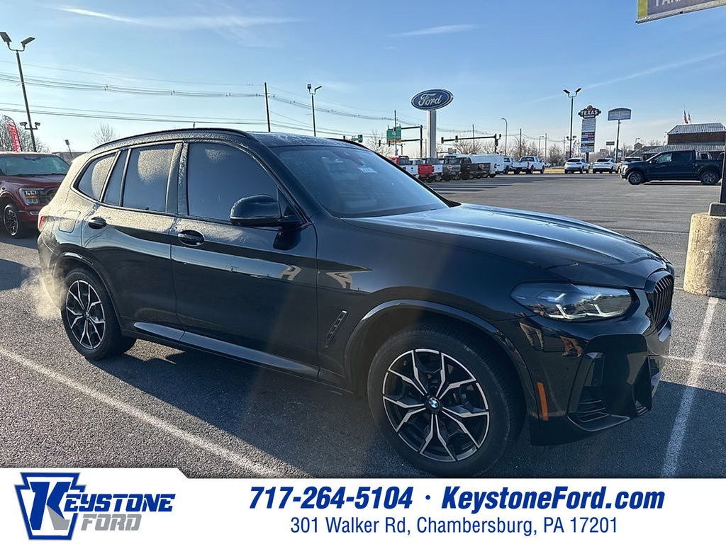 2023 BMW X3 30i's photo