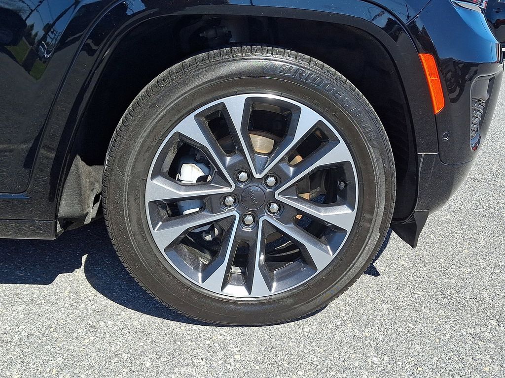 2024 Jeep Grand Cherokee Overland - Photo 8