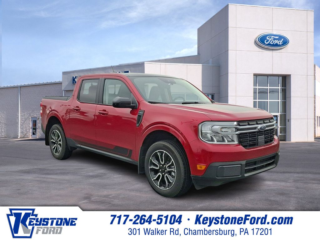 2022 Ford Maverick Lariat's photo