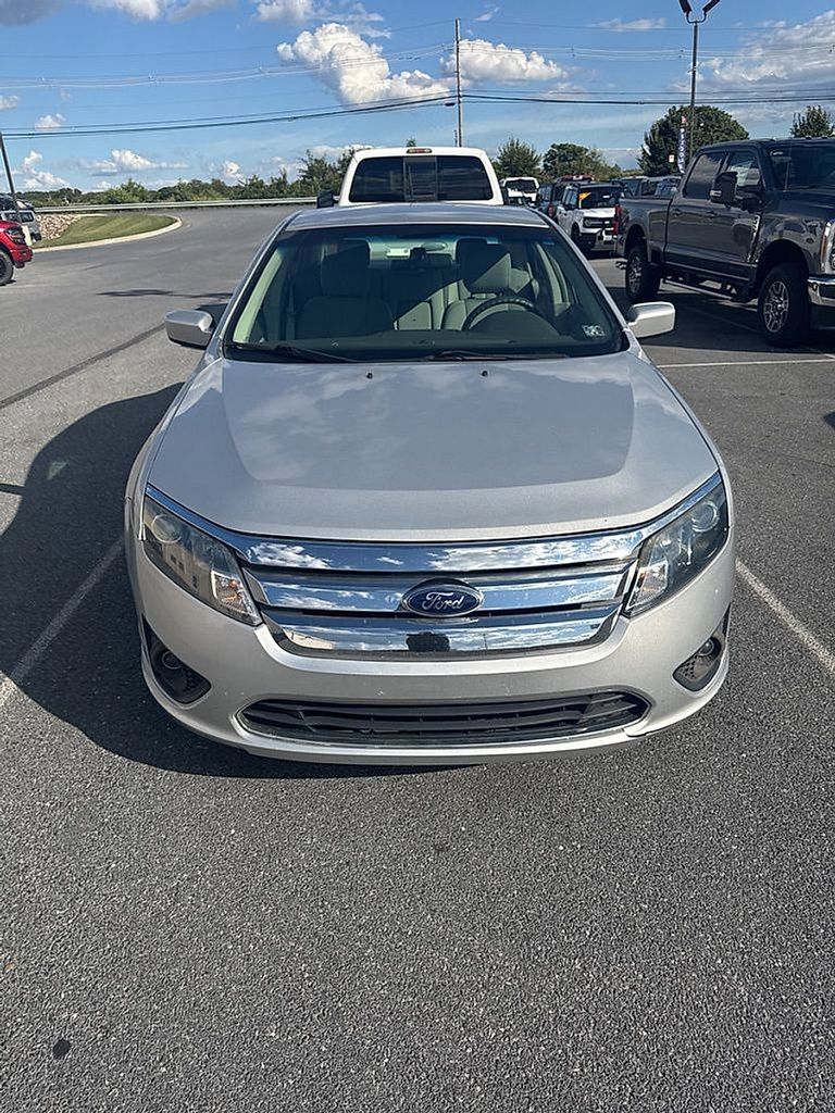 2012 Ford Fusion SE photo 3
