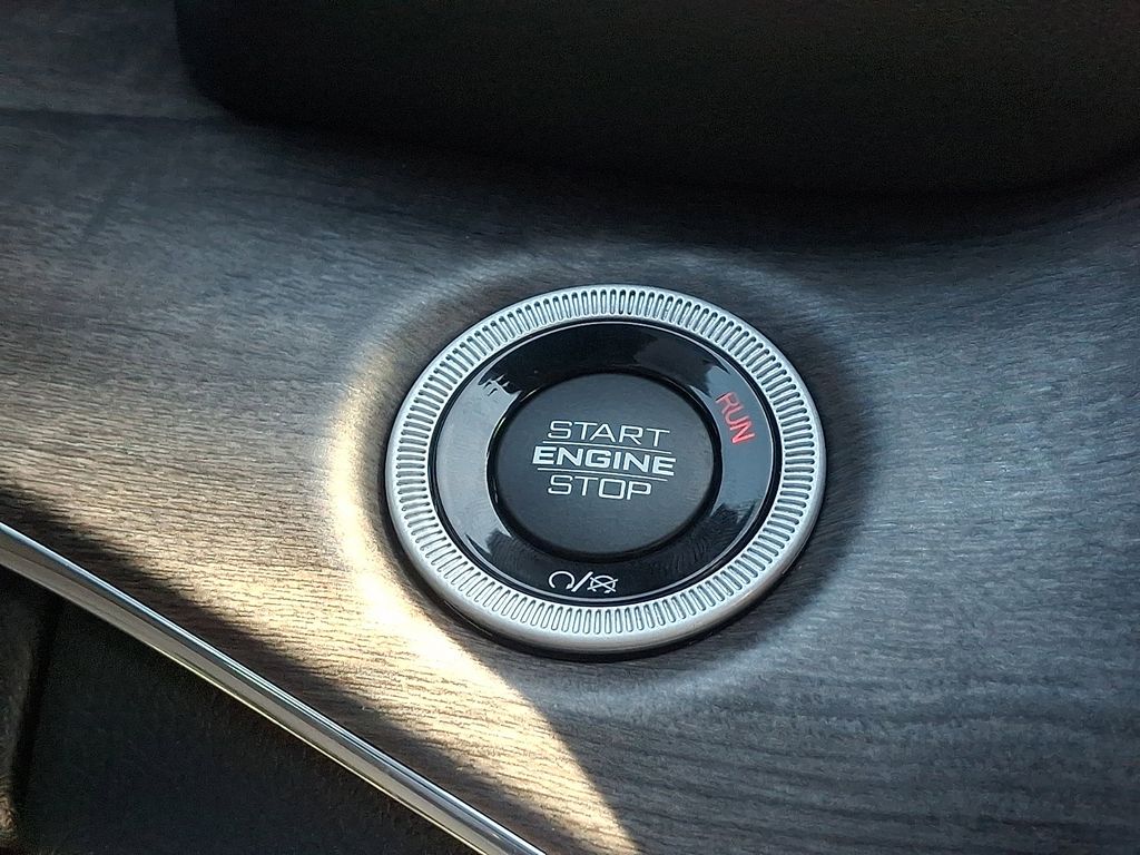 2024 Jeep Grand Cherokee Overland - Photo 27