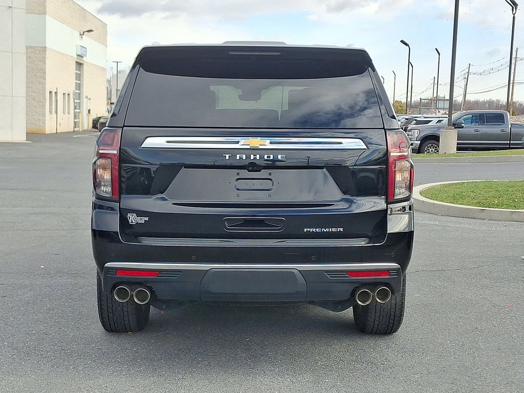 2023 Chevrolet Tahoe Premier photo 4