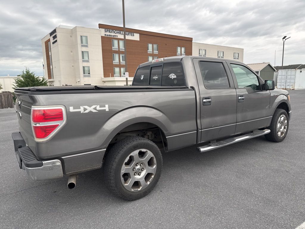 2009 Ford F-150 XLT photo 4