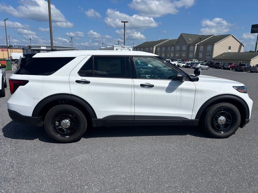 2026 Ford Explorer Utility Police Interceptor - Photo 5