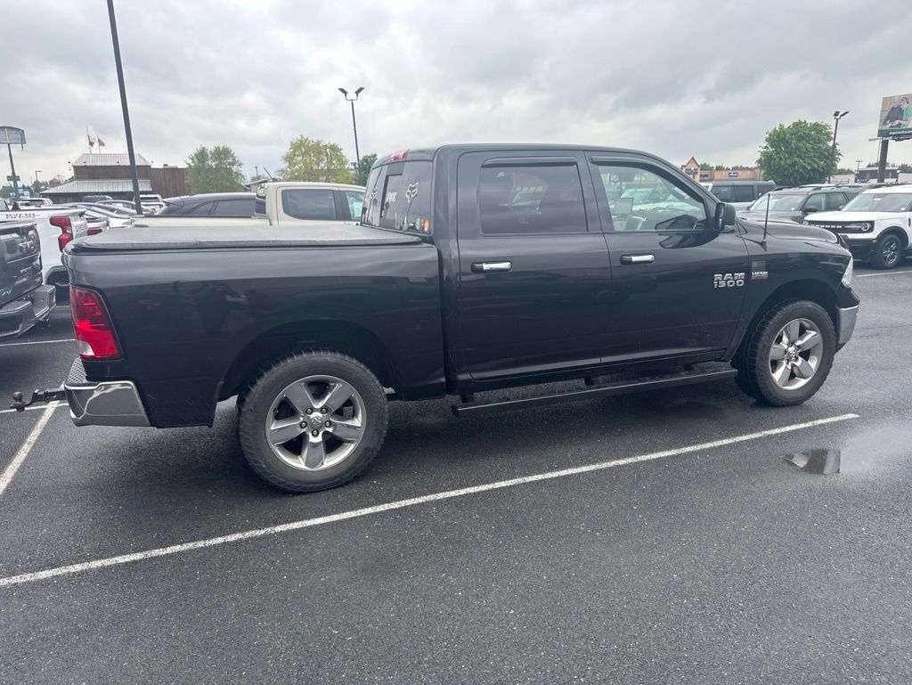 2017 RAM 1500 Big Horn 4x4 Crew Cab 5'7's photo