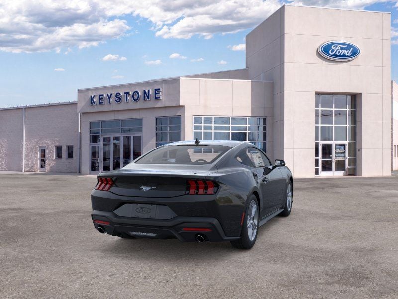 2026 Ford Mustang EcoBoost Fastback - Photo 8