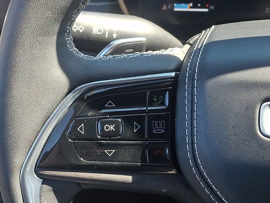 2024 Jeep Grand Cherokee Overland - Photo 22