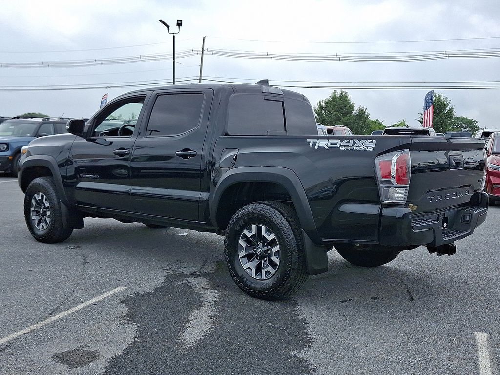 2023 Toyota Tacoma TRD Off-Road photo 4
