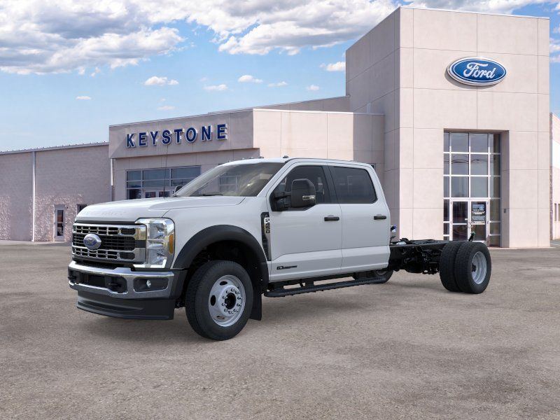 2026 Ford F-450 Super Duty Chassis Cab XL