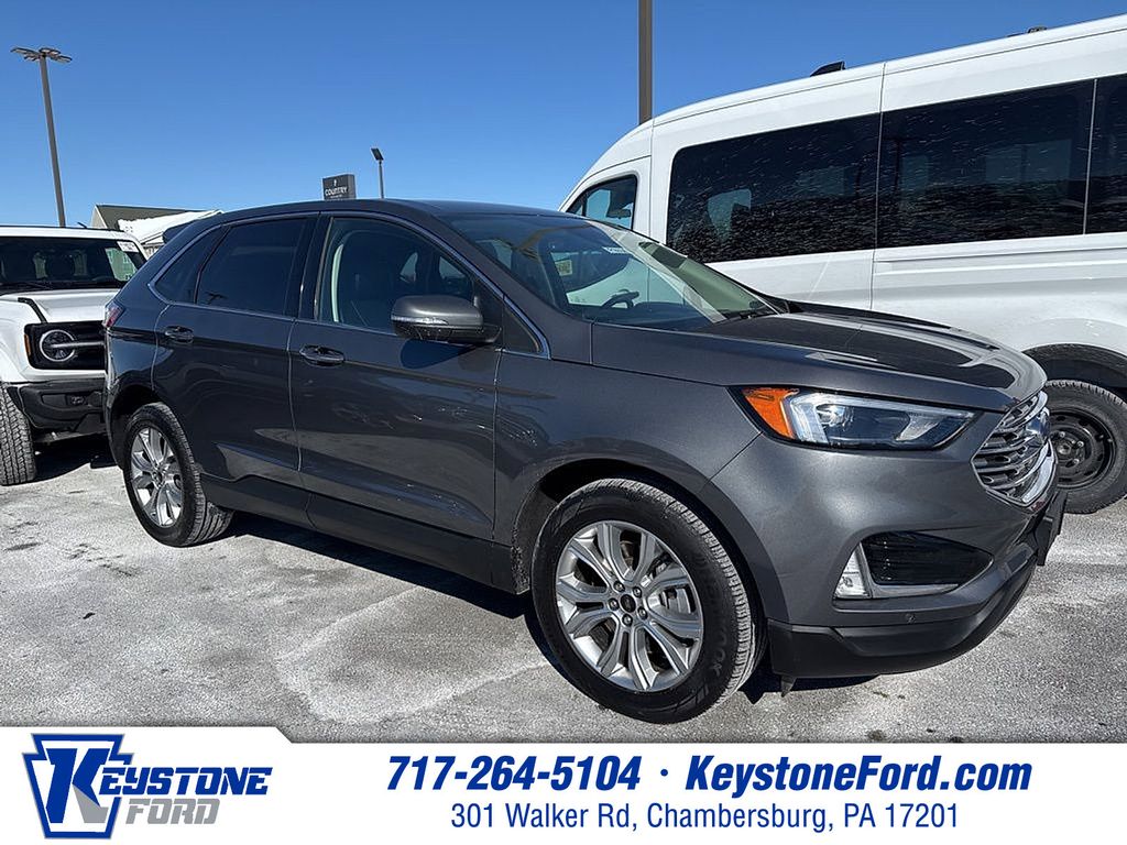 2024 Ford Edge Titanium