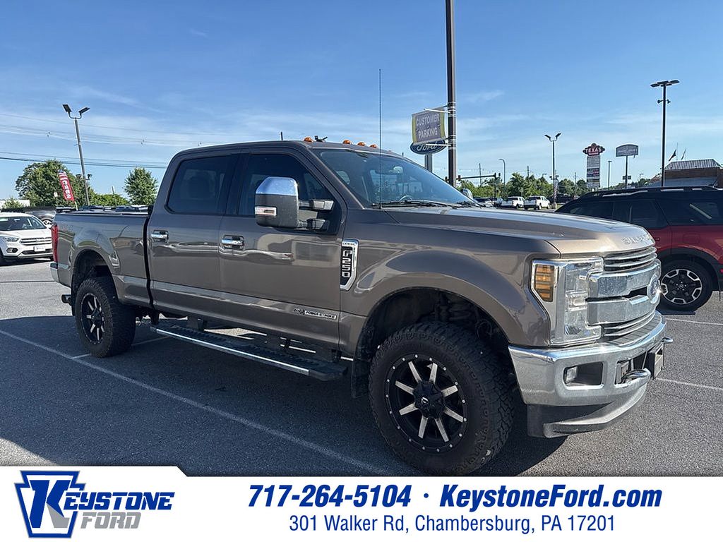 2018 Ford F-250 Lariat 4x4 Crew Cab 6-3/4' Box's photo