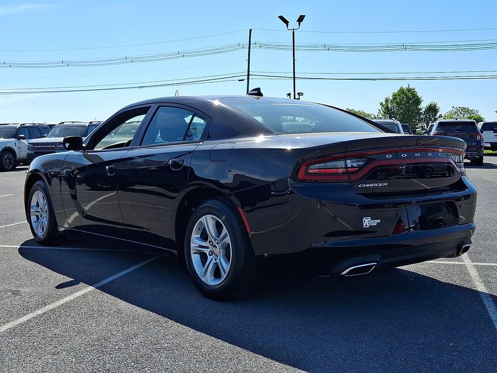 2023 Dodge Charger SXT photo 4