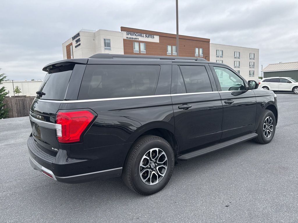 2024 Ford Expedition MAX XLT photo 4