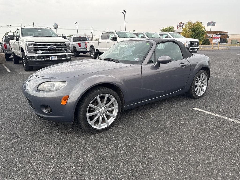 2006 Mazda MX-5 Miata Sport photo 2