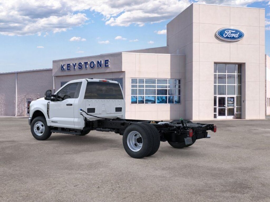 New 2026 Ford F-350SD XL Chassis