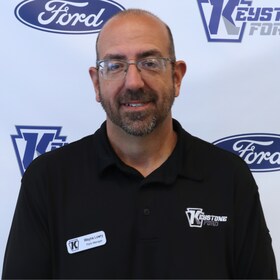 Staff member Wayne Lowry from 0df0198c1305