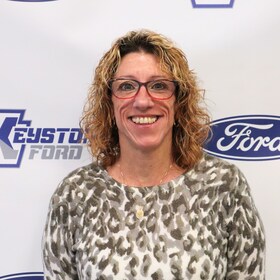 Staff member Carol Freeman from cc3f863342b2