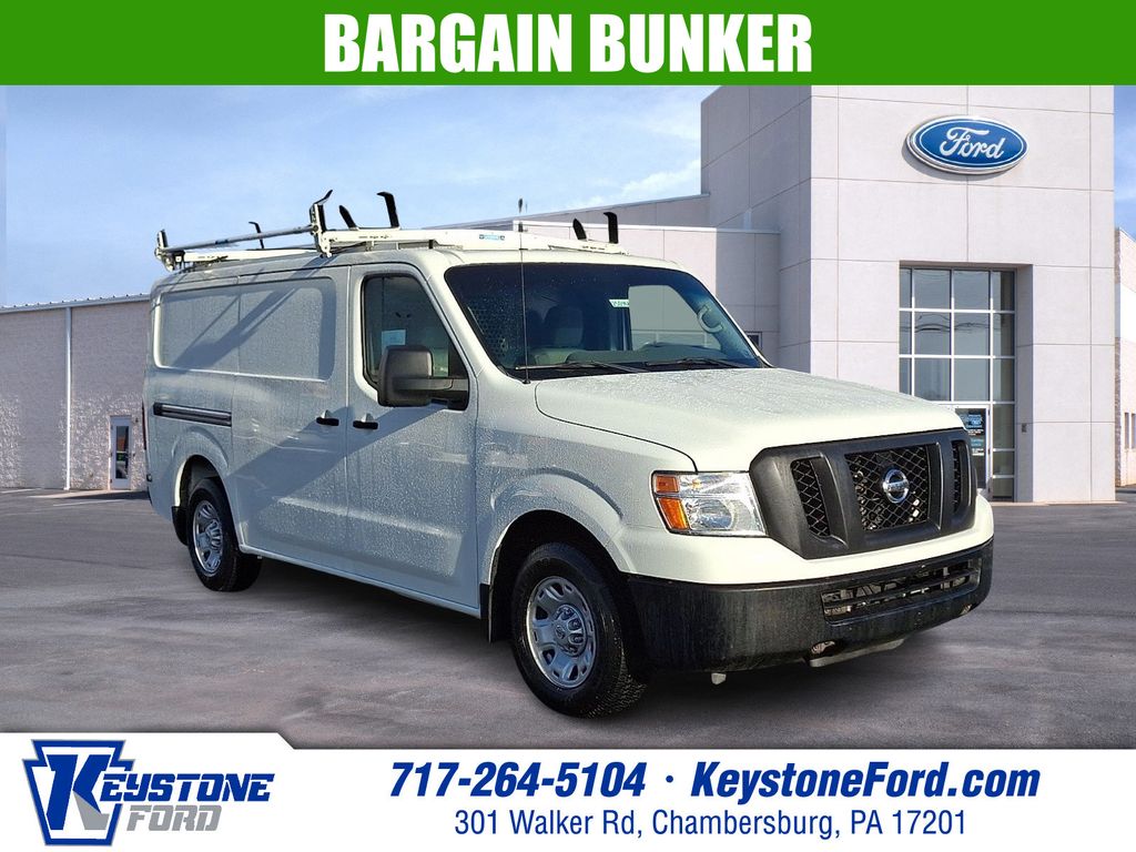 2017 Nissan NV Cargo SV's photo