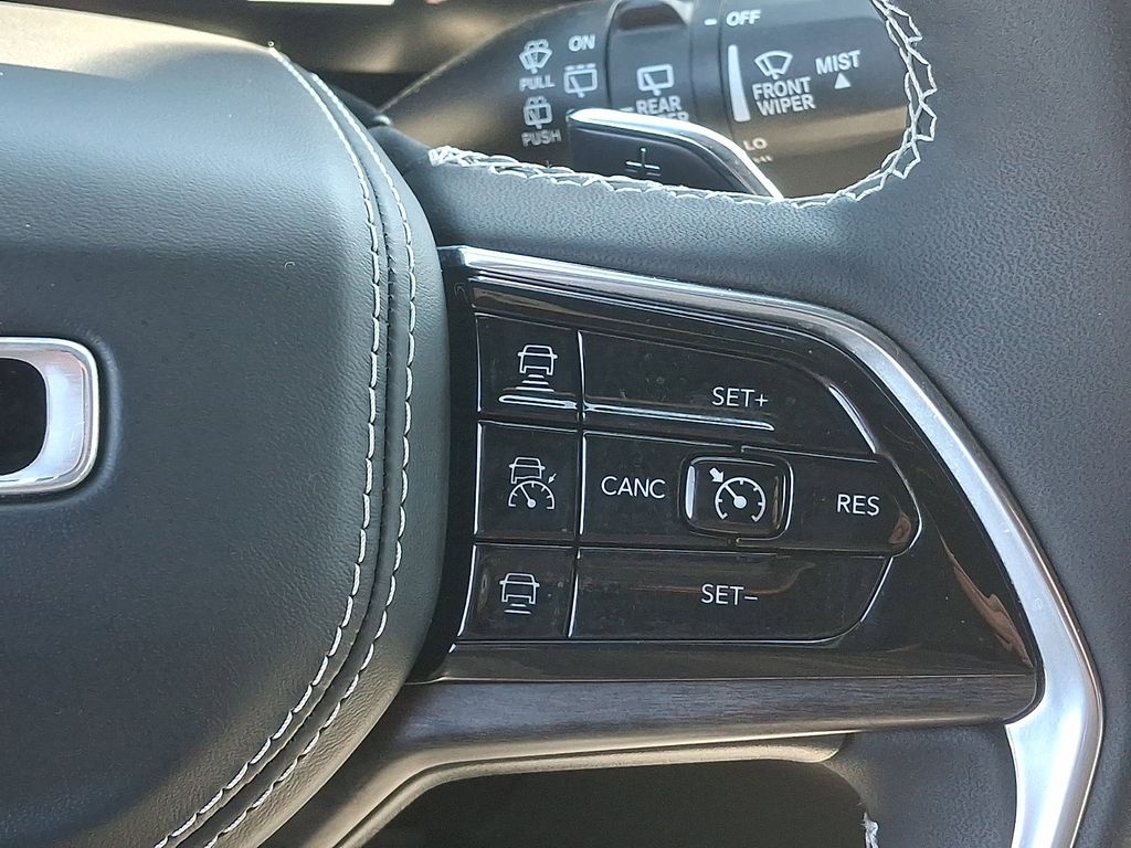 2024 Jeep Grand Cherokee Overland - Photo 23