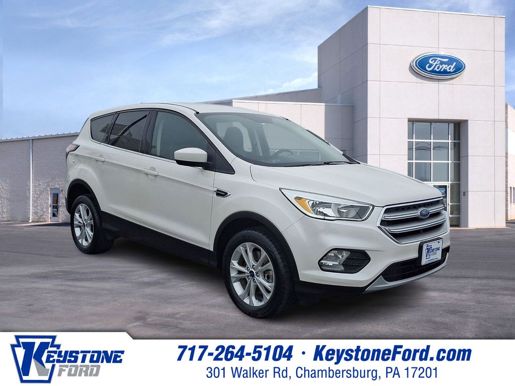 2017 Ford Escape SE 4WD's photo