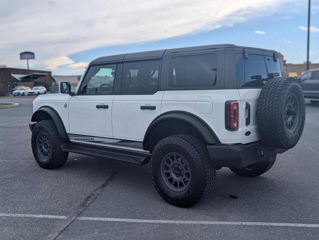 New 2026 Ford Bronco Outer Banks SUV